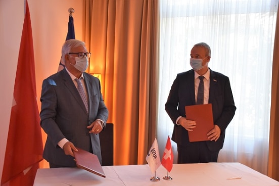 Director of Western Balkans Fund Gjergji Murra (left) and Swiss Ambassador in Albania Adrian Maître after signing agrement to support the Fund for the next 5 years. 