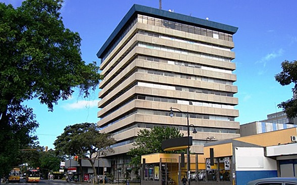 El edificio de la Embajada en San José
