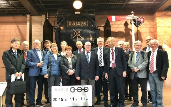 The members of the Swiss Museum of Transport in Lucerne at the Railway Museum in Saitama, Japan ©Martin Bütikofer