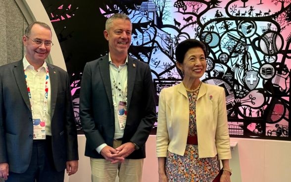 高円宮妃殿下、スイスパビリオンをご訪問