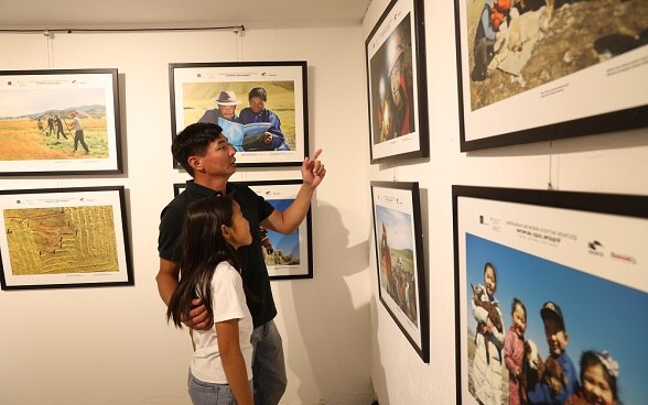 The “Past-Present-Future of SDC” photo exhibition 