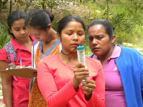 Mujeres protagonsitas del programa Yo cuido mi cuenca Dipilto