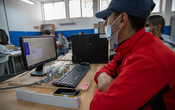 Students of UNRWA Qalandya TVET center