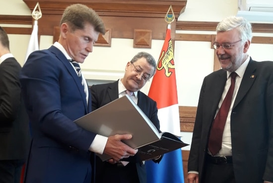 Oleg Kozhemjako, Yves Rossier und Jean-Arthur Régibeau
