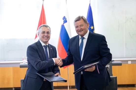Schweiz und Slowenien unterzeichnen Umsetzungsabkommen