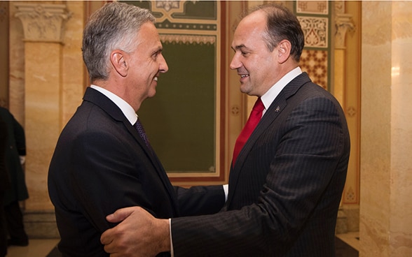 Didier Burkhalter and the Kosovar Minister of Foreign Affairs.