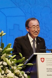 Le secrétaire général de l’ONU Ban Ki-Moon prend la parole lors de la conférence annuelle de la coopération suisse au développement