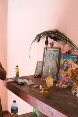 Für Vevidevi Sakthivil ist die Welt zusammengebrochen. 2004 verlor sie ihre einzige Tochter im Tsunami. Acht Jahre später wurde sie Witwe, als das Schiff, das ihren Mann nach Australien bringen sollte, auf offener See kenterte. Vevidevi überlebt heute dank der Hilfe einer ihrer Söhne, der Landwirt geworden ist. © R.H. Samarakone/DEZA