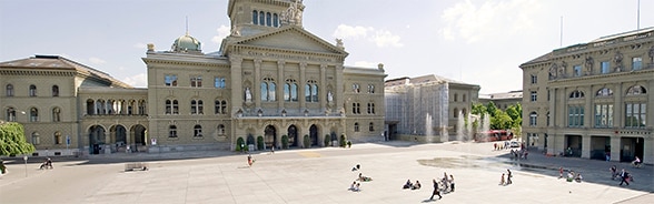 Foto des Bundeshauses in Bern, Nordfassade