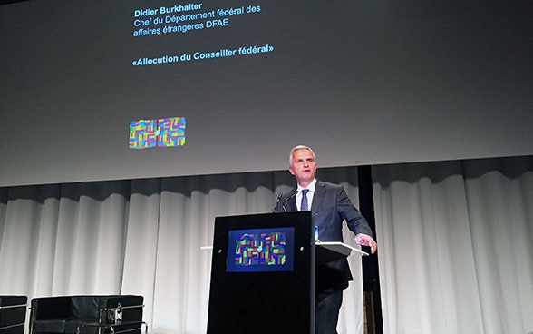 Bundesrat Didier Burkhalter anlässlich der Jahreskonferenz der Abteilung Menschliche Sicherheit (AMS) 2015. © EDA