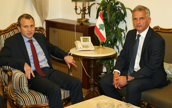 Durante il suo soggiorno a Beirut, il consigliere federale Burkhalter ha avuto un colloquio con il ministro degli esteri libanese Gebran Bassil. © DFAE