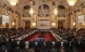 Les ministres des Etats participants de l’OSCE sont rassemblés dans une salle pour l’Assemblée plénière à Vienne.
