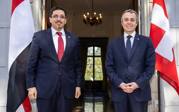 Federal Councillor Ignazio Cassis welcomes Foreign Minister of Yemen Ahmed Awad bin Mubarak in Geneva.