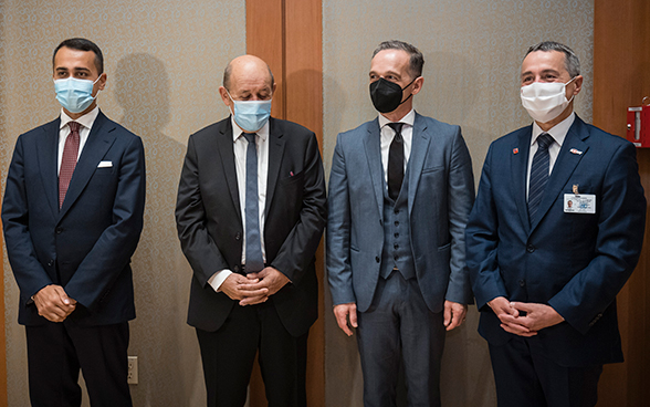 Meeting with foreign ministers of Switzerland's neighbouring countries at the side event on Libya: Luigi di Maio (Italy), Jean-Yves Le Drian (France), and Heiko Maas (Germany) with Federal Councillor Iganzio Cassis.