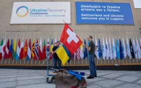 La conférence sur l'Ukraine à Lugano met l'accent sur la reconstruction