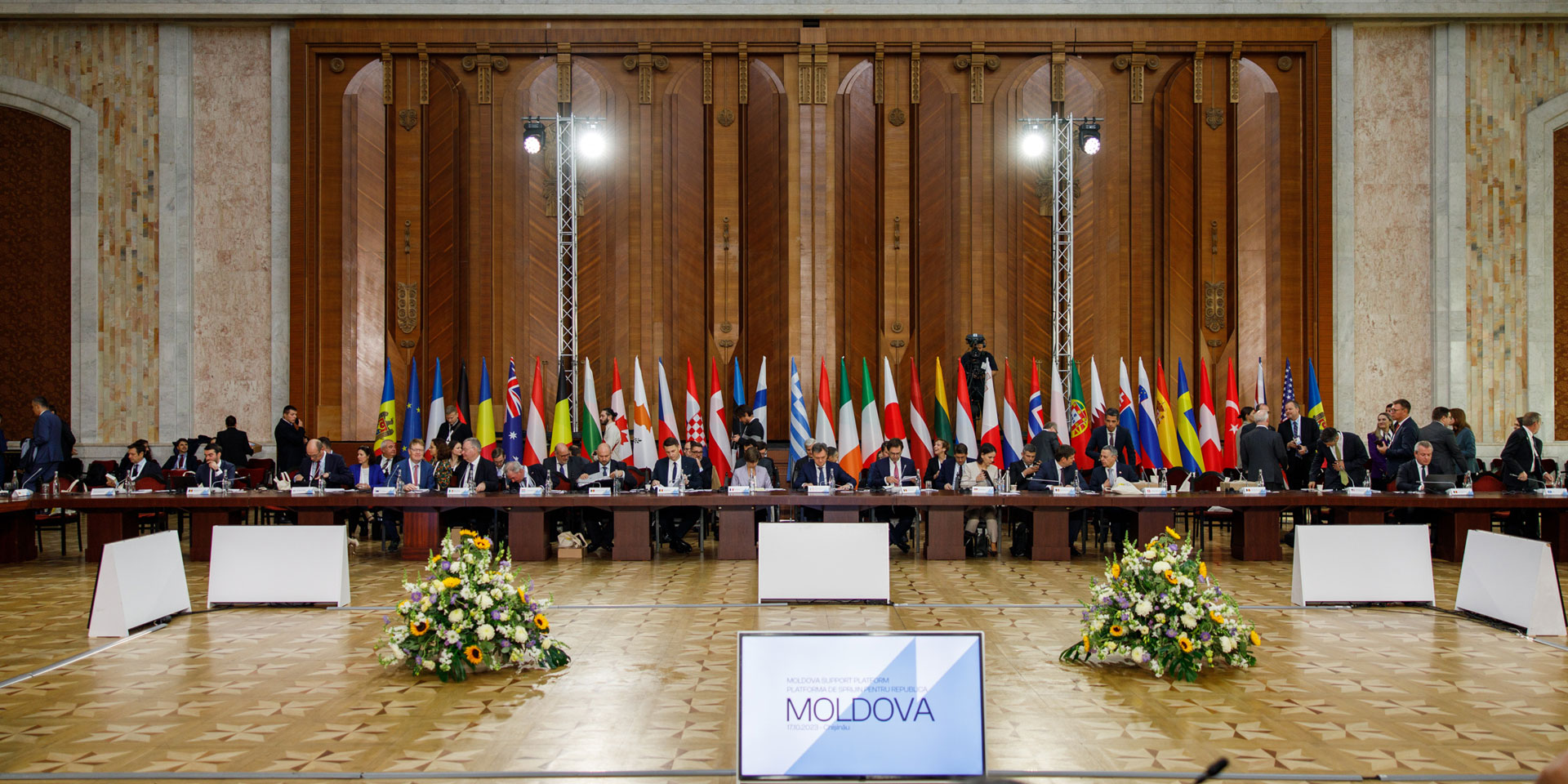 Photo of the room where the fourth edition of the "Moldova Support Platform" was held in Chisinau.